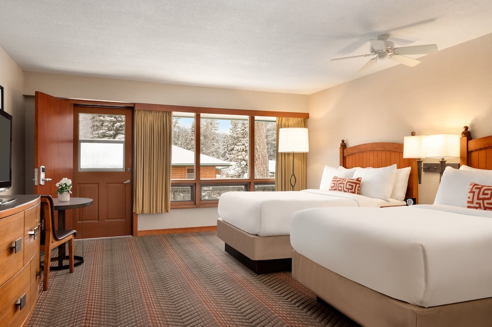 Fairmont Jasper Park Lodge 30/79