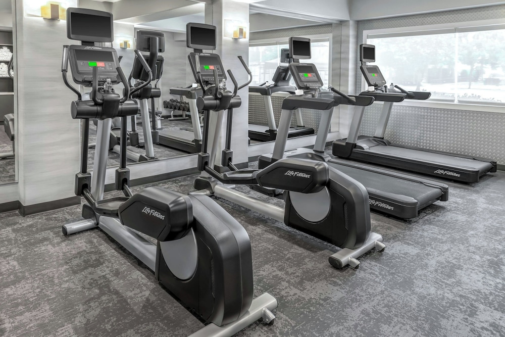 Fairfield Inn Suites San Francisco San Carlos 20/50
