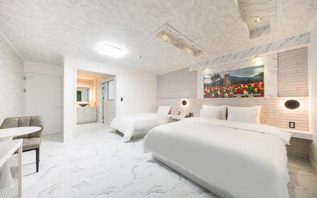 Gyeongju Yes Unmanned Hotel 15/51