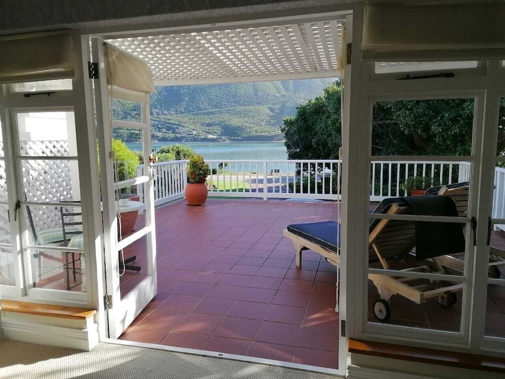 The Knysna Belle 18/50