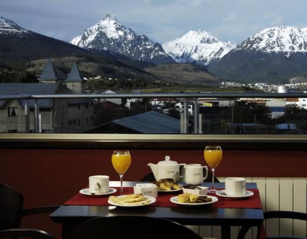 Mil 810 Ushuaia Hotel 52/67