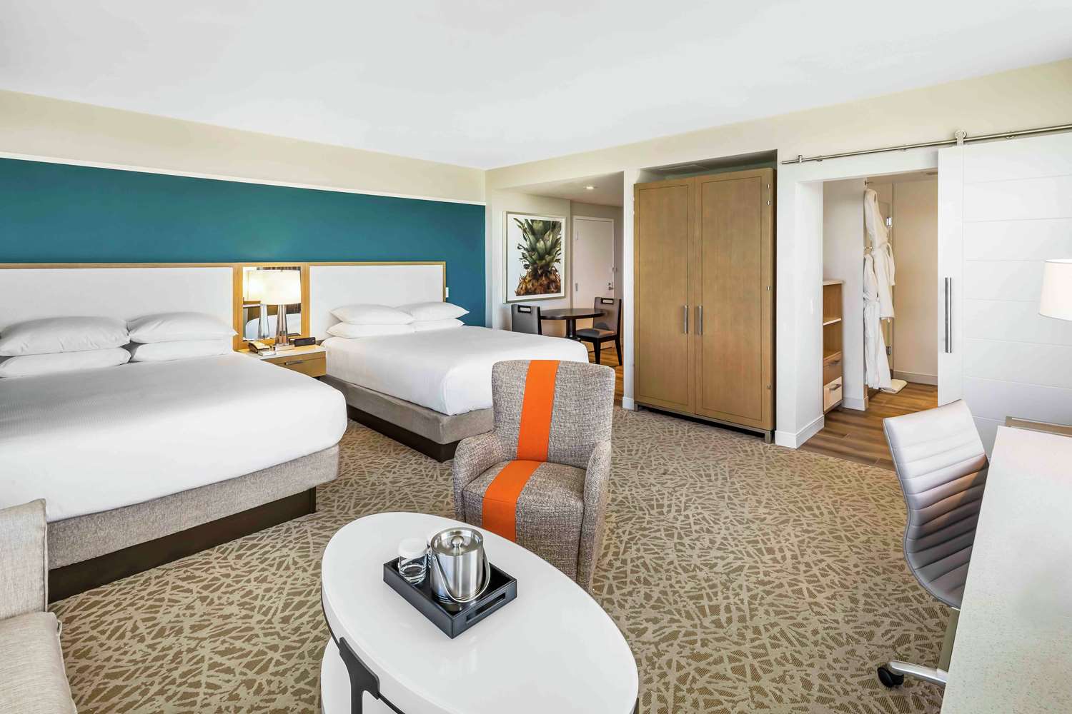 Junior Suite, 2 Queen beds
