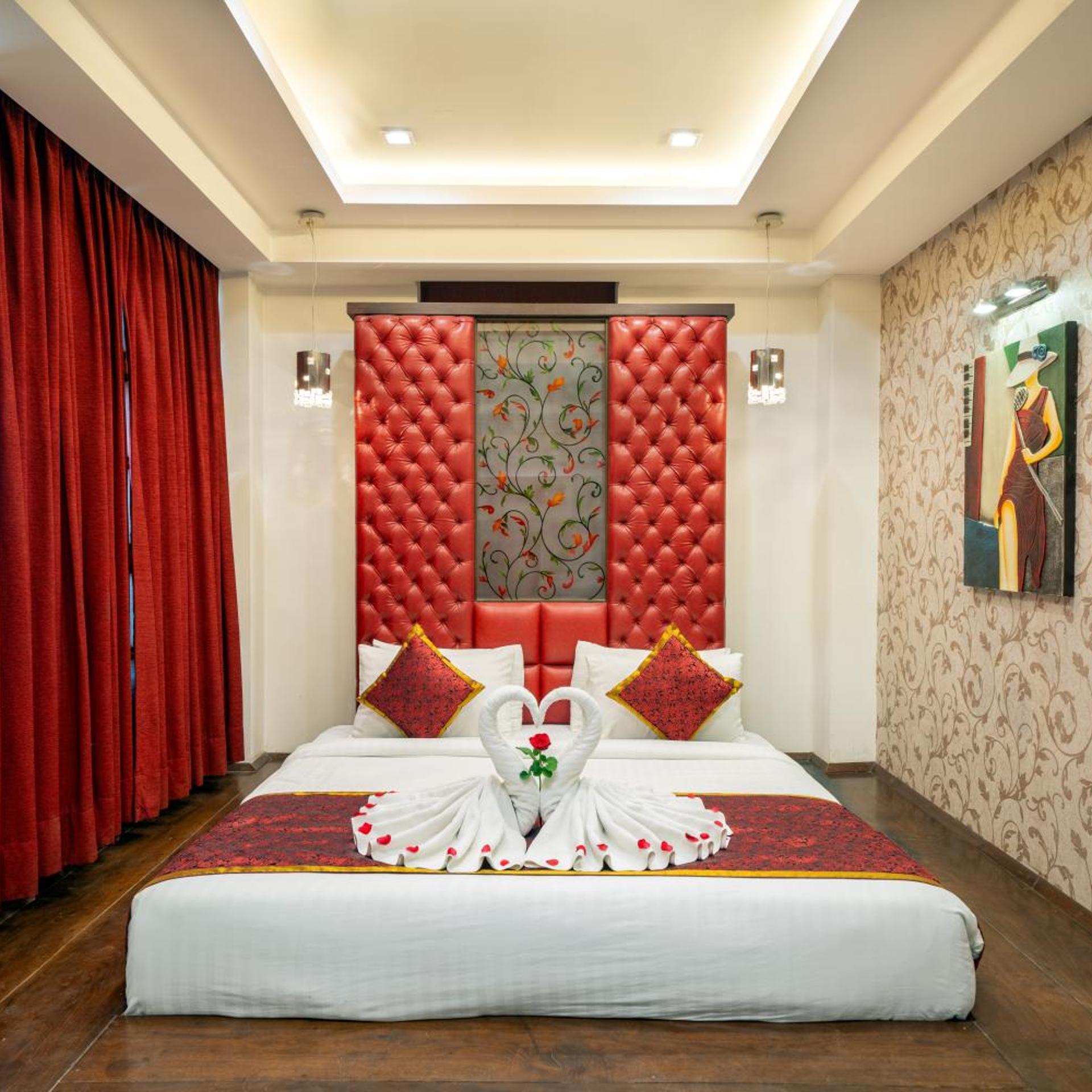 Hotel Saffron Leaf 16/50
