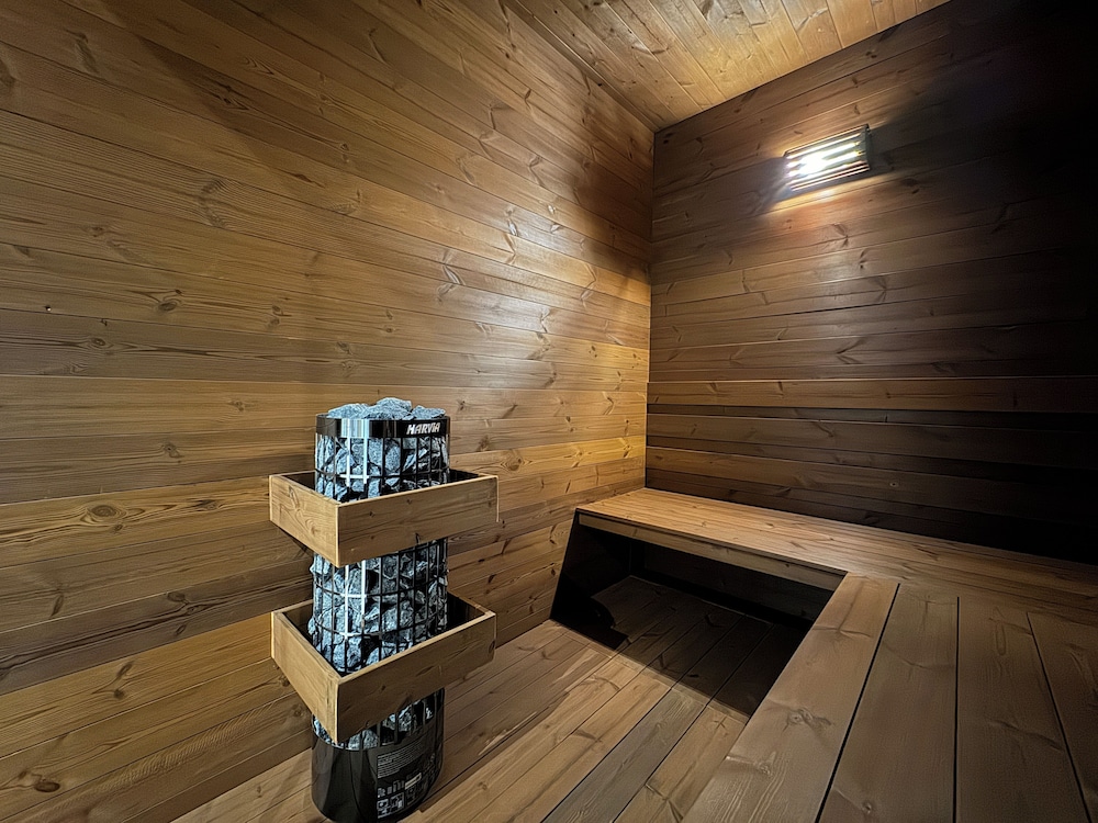 Tbilisi Edition Design Hotel 35/68