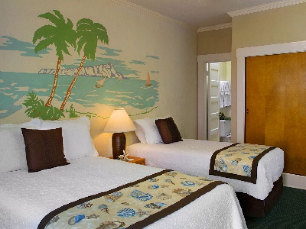 Hotel Mac Rae 6/38