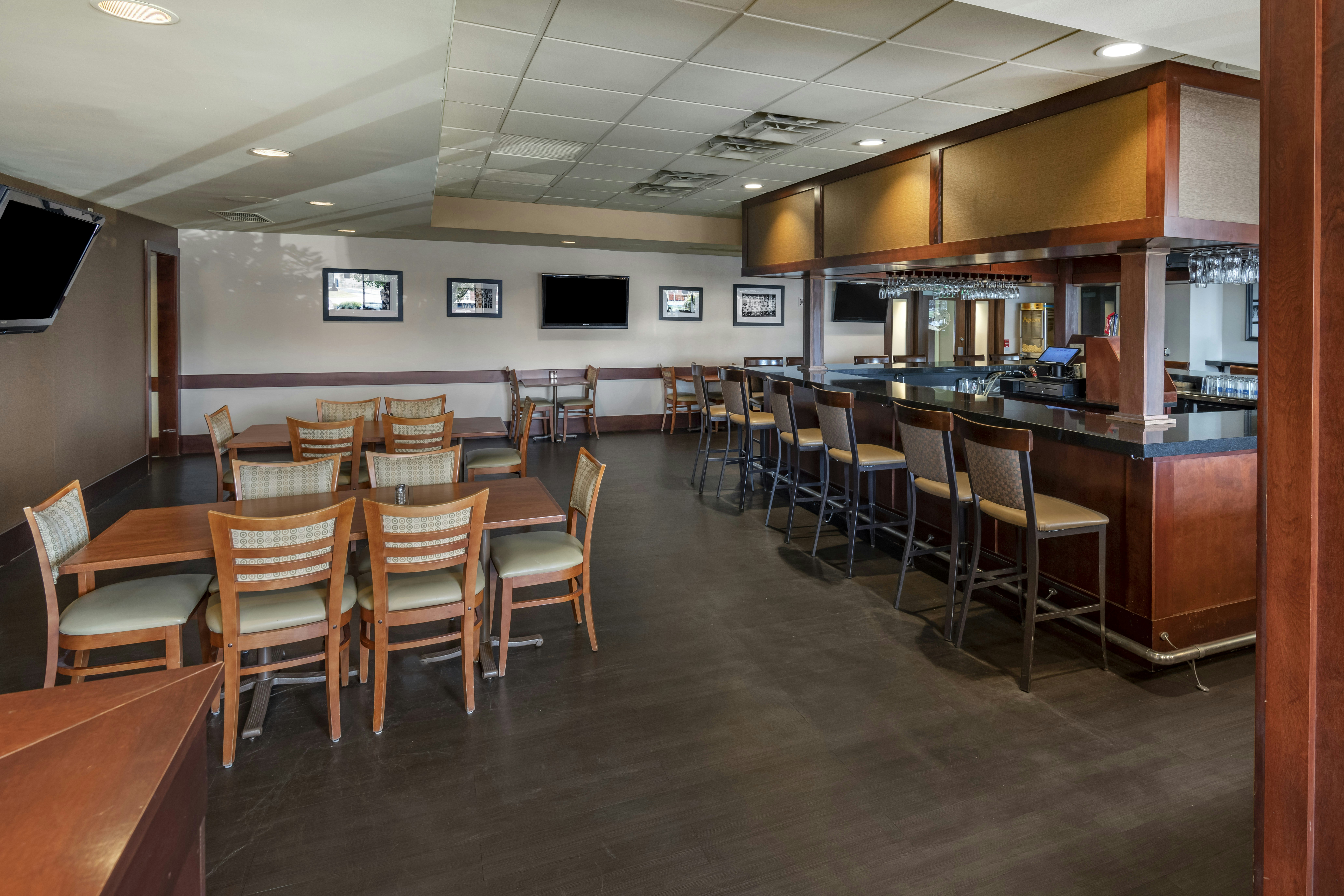 Holiday Inn Bangor 52/67