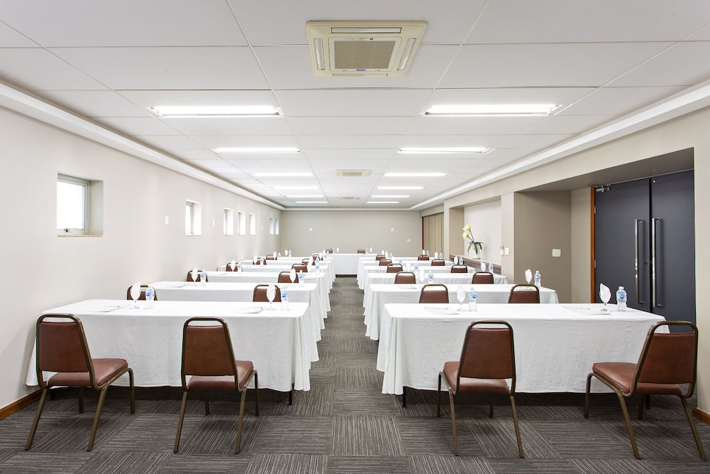 Bourbon Londrina Hotel 67/75