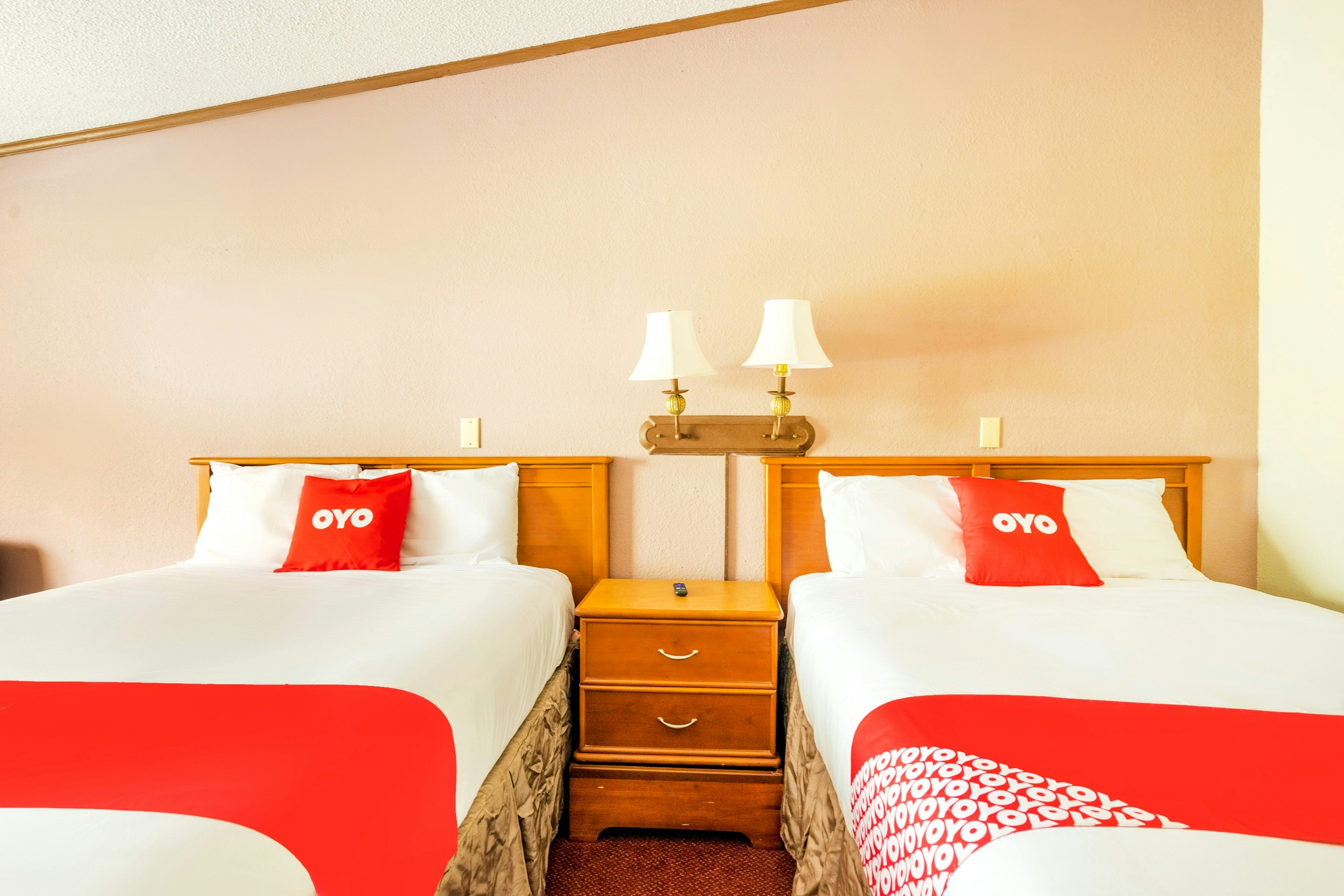 OYO Hotel Daleville AL Hwy 84 52/75