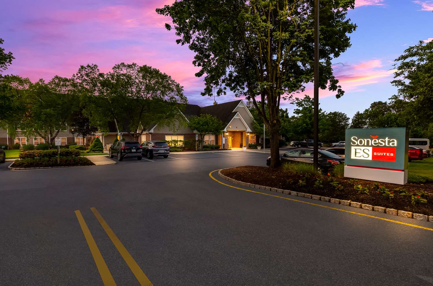 Sonesta ES Suites Parsippany Morris Plains 51/54
