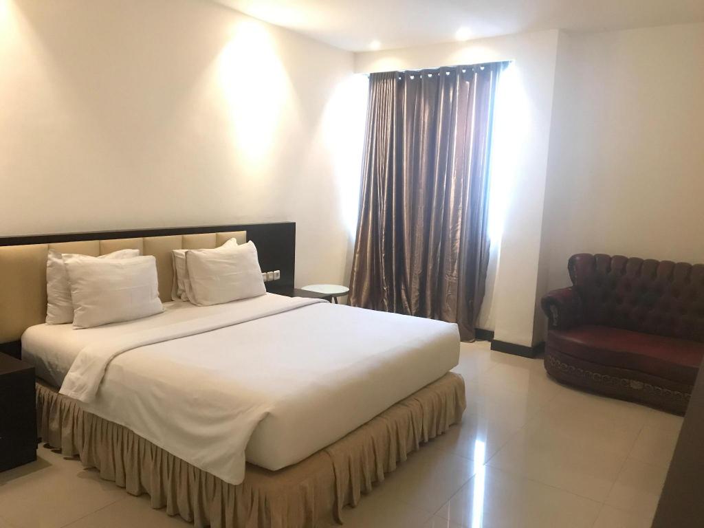 D Blitz Hotel Kendari 14/28