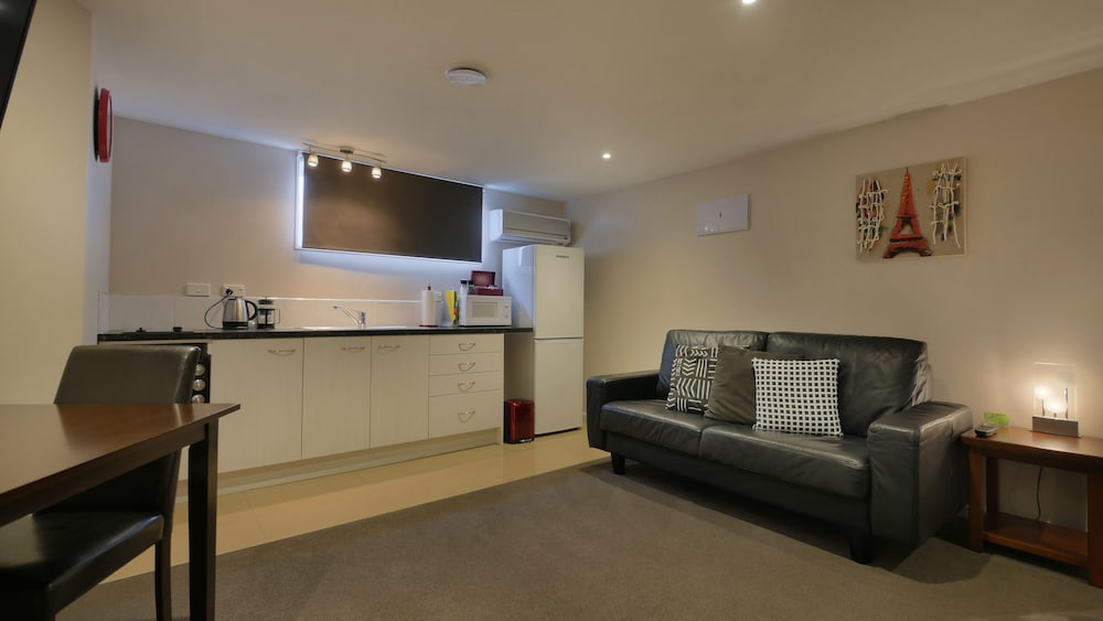 Cashel Court Motel 18/31