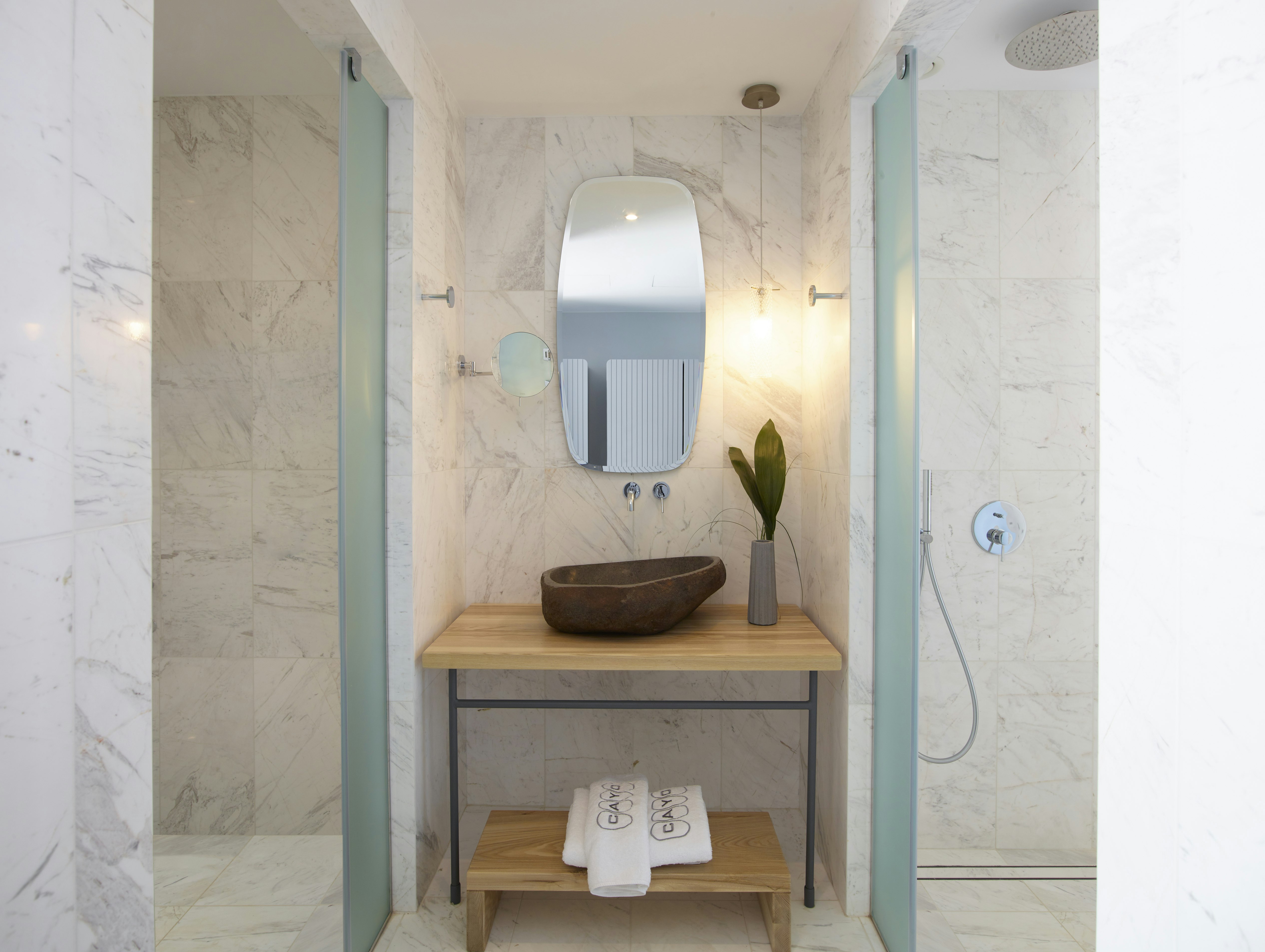 Cayo Exclusive Resort and Spa 32/33