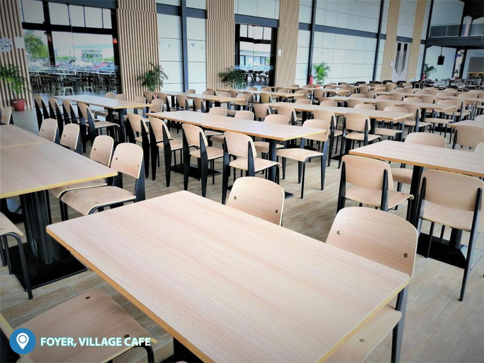 Desa Selatan Resort 7/11