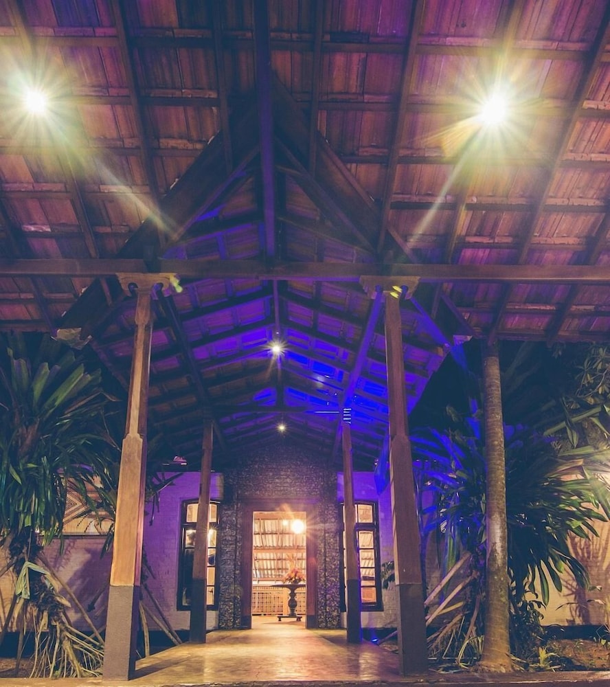 Villa Birdlake 16/50