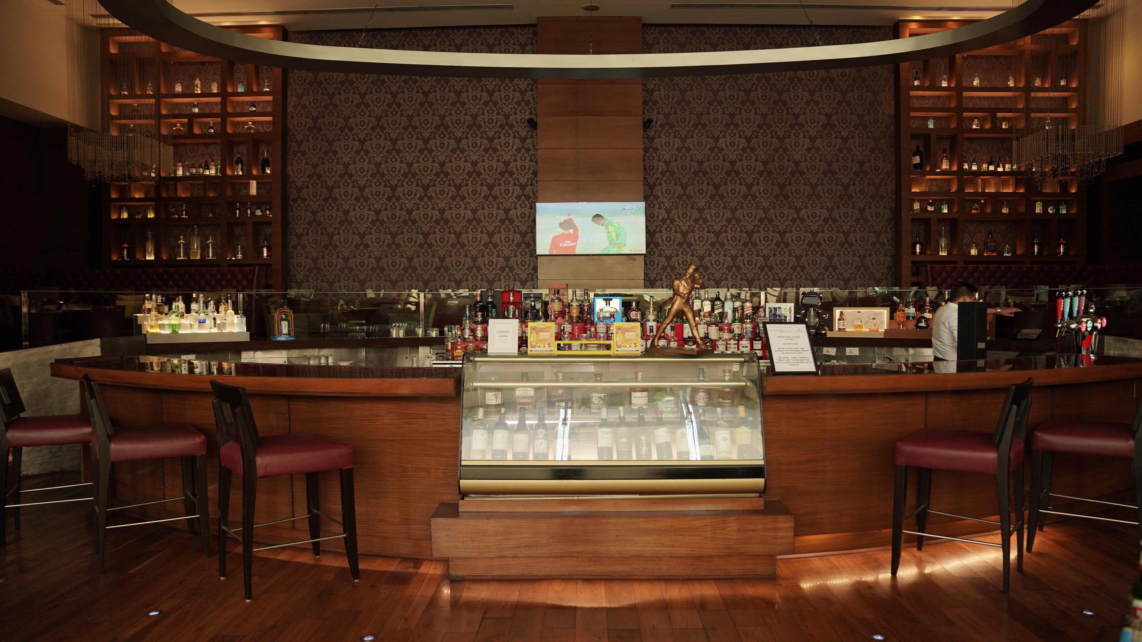 Crowne Plaza Gurgaon 61/82