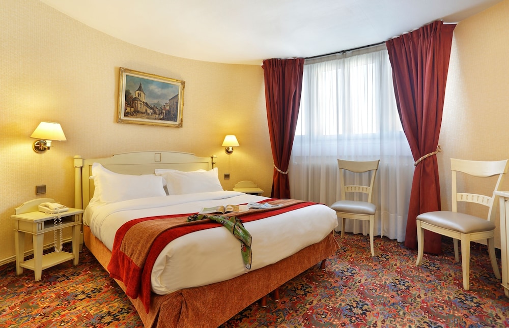 The Originals City Hotel Paix Republique Paris 20/50