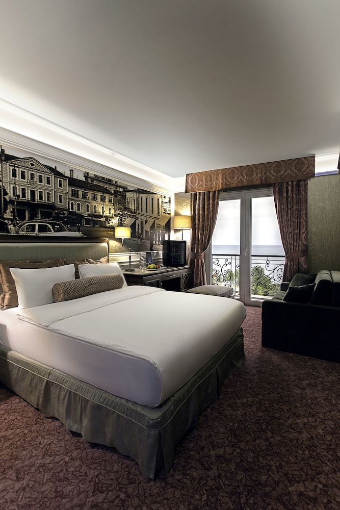 Mell Hotel 33/57