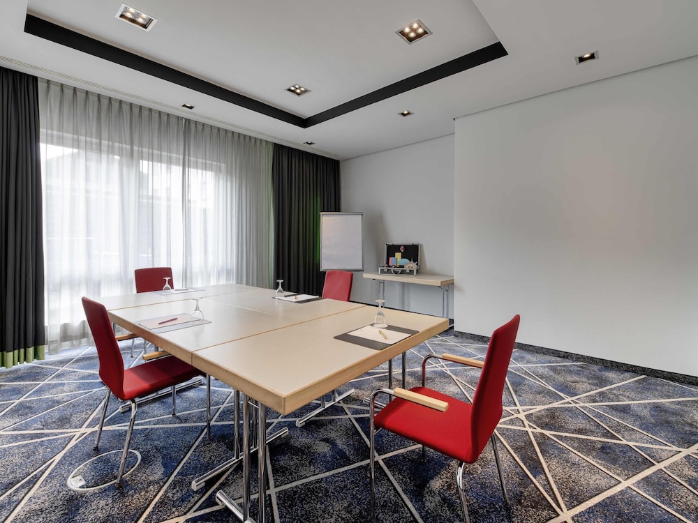 Mercure Neu-Isenburg 41/50