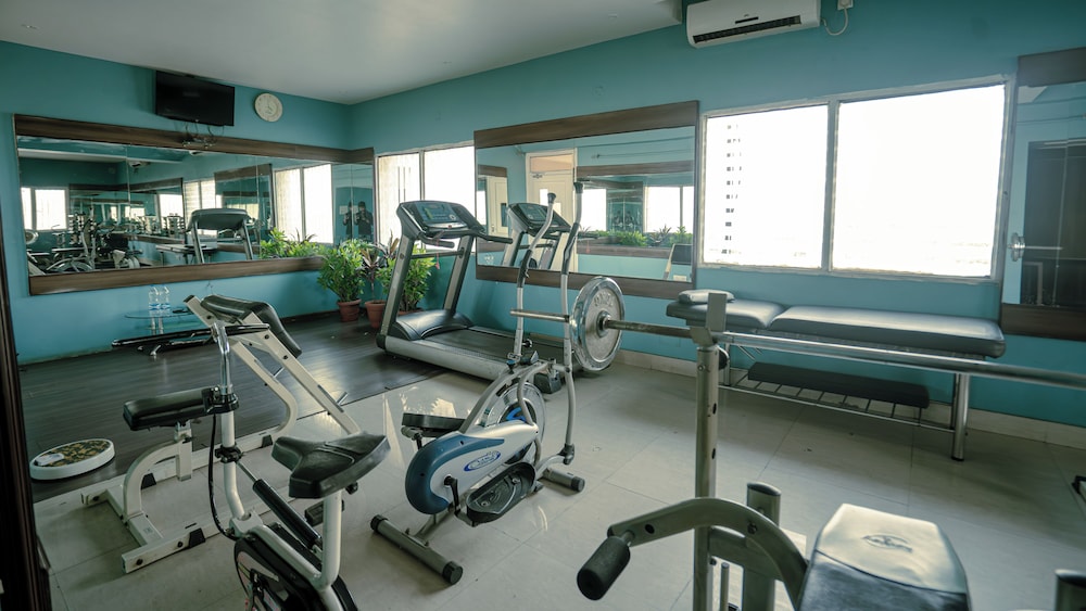 HOTEL RADHIKA REGENCY 26/50