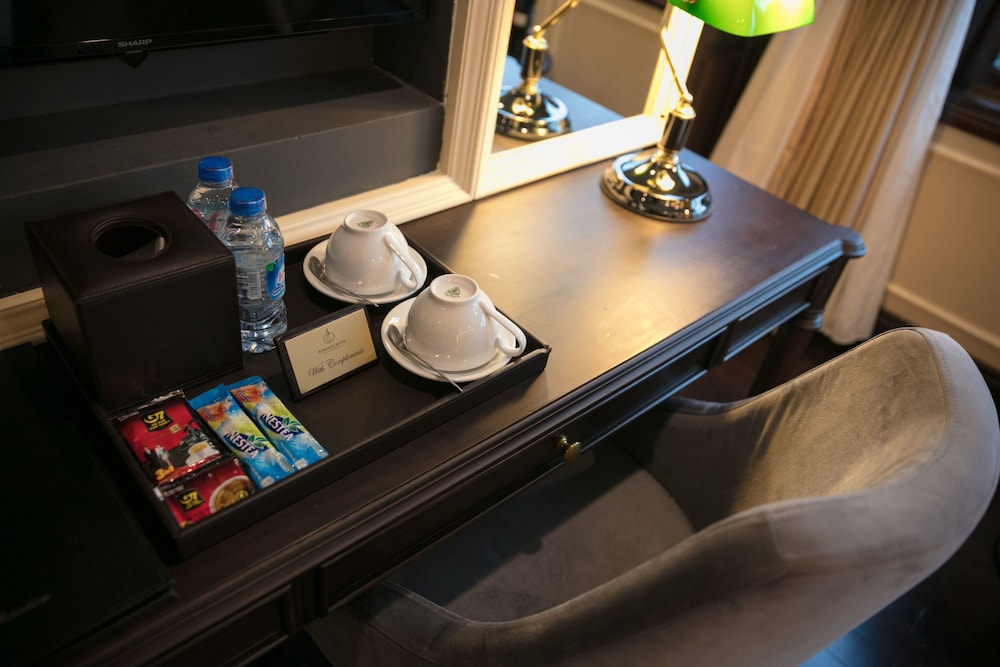 Halong Athena Cruise 25/50