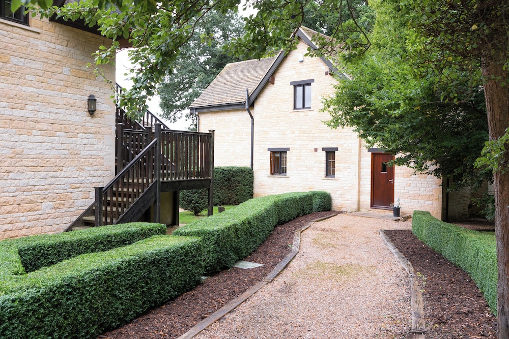 Stapleford Park Country House Hotel and Sporting Estate 38/46