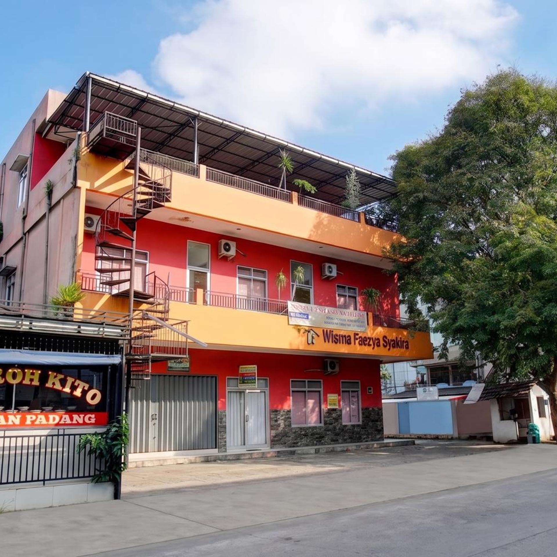 Hotel O near Palembang Square Mall formerly Wisma Faeyza Syakira Syariah in PALEMBANG