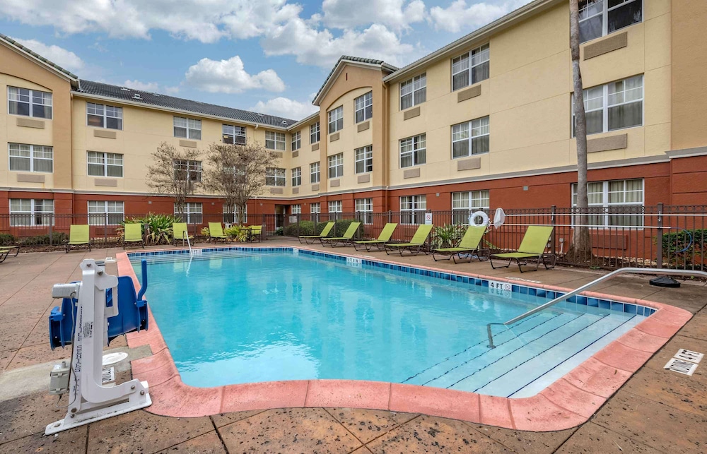 Extended Stay America Suites Orlando Southpark Commodity Cir 44/50