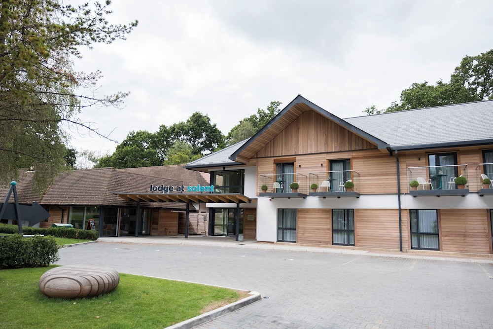 Lodge At Solent 2/29
