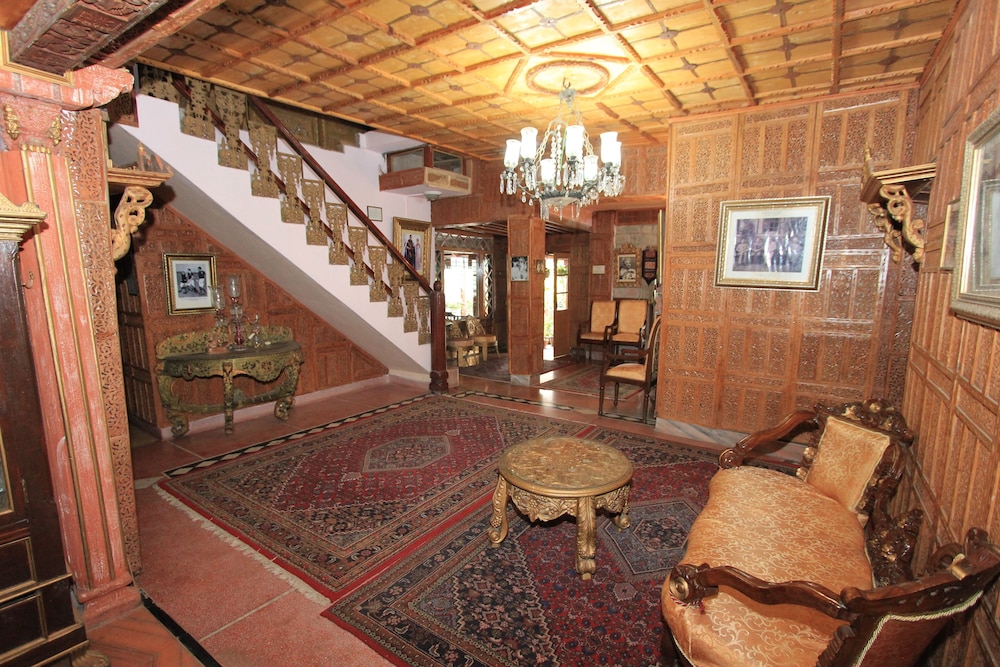 Lobby at Welcomheritage Grace Hotel, DHARAMSALA