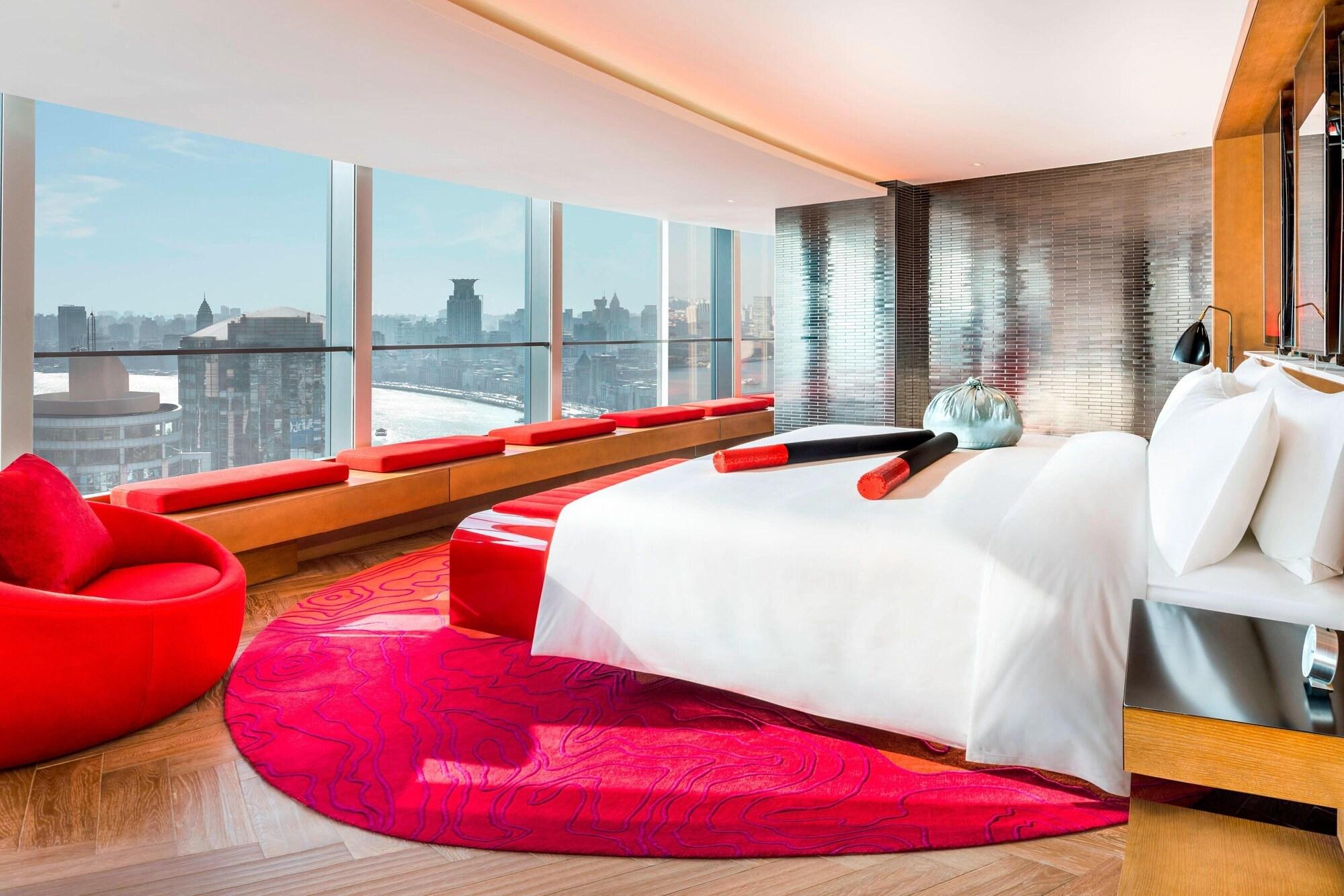 Fantastic, Suite, Pearl Tower View