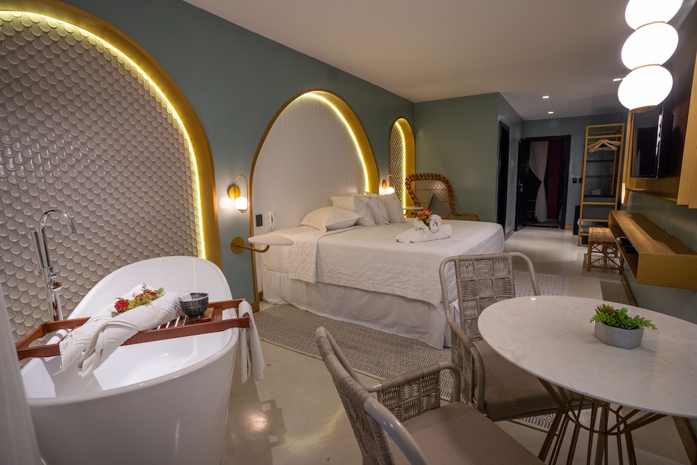 Exotica Boutique Hotel 46/50