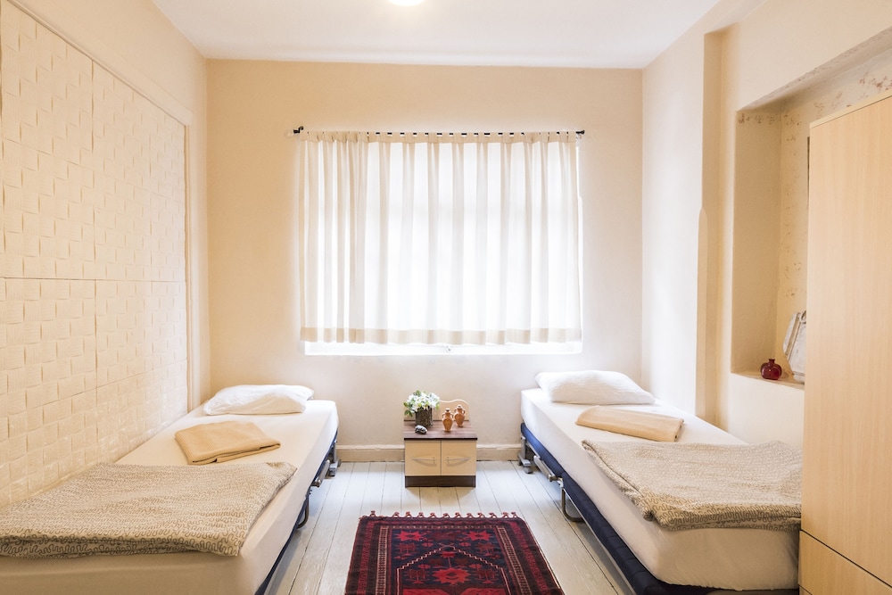 Levanten Hostel 30/53