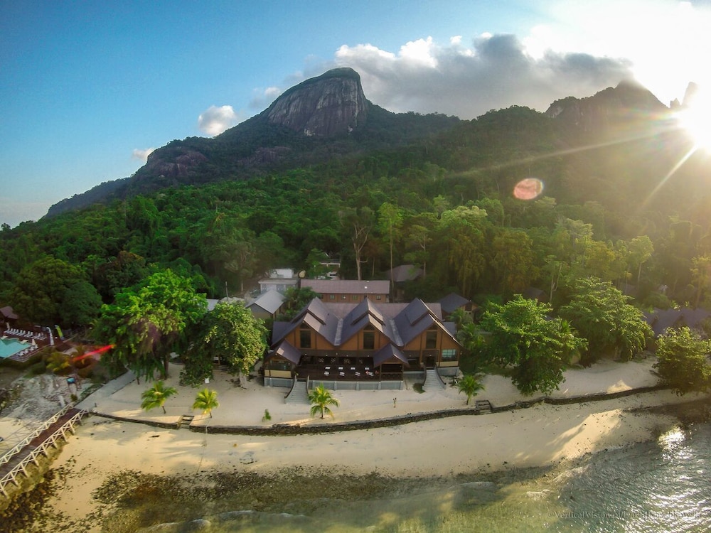 Tunamaya Beach and Spa Resort 61/69