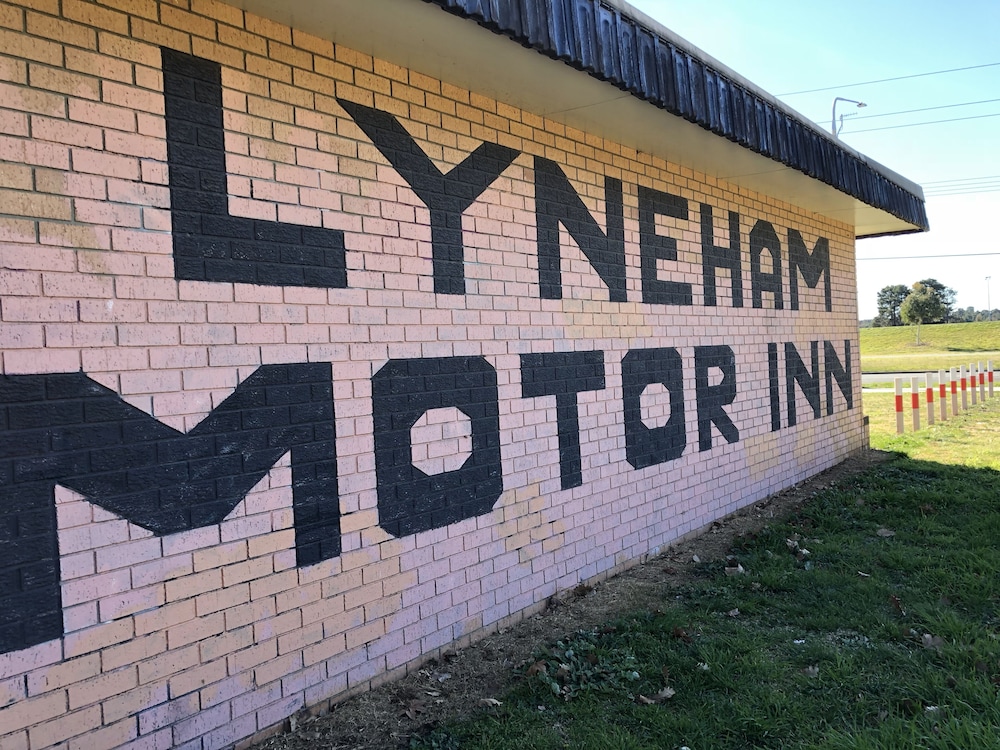 Canberra Lyneham Motor Inn 5/48