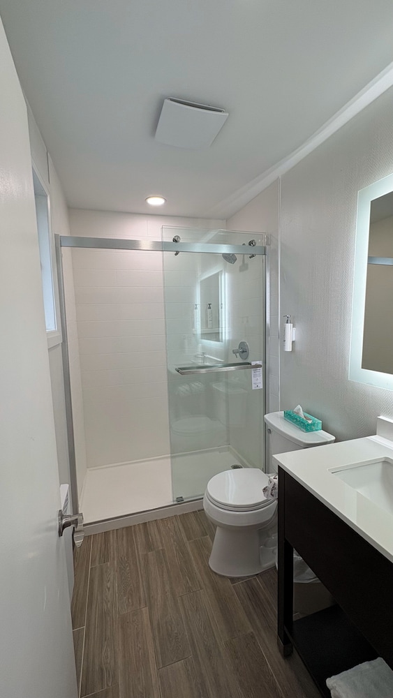 Gananoque Inn Spa 66/66
