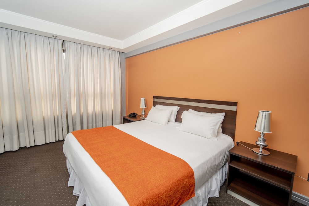 Hotel Spark Suites Iquique 40/66