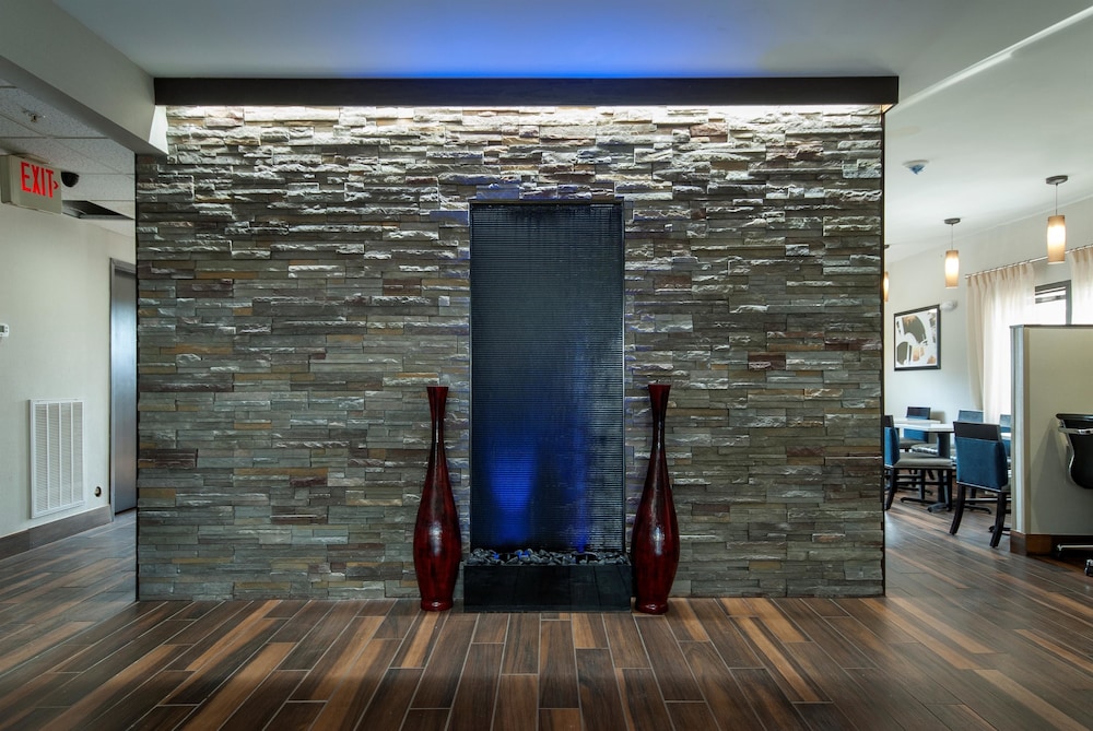Best Western Travelers Rest/Greenville 11/36
