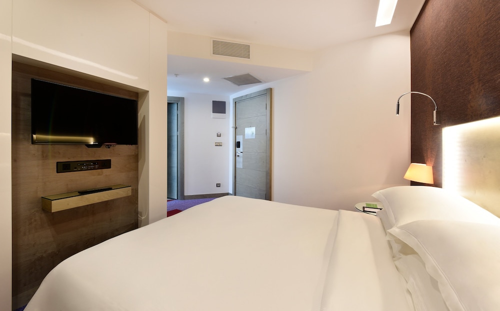 Burgu Arjaan by Rotana Istanbul Asia 10/50