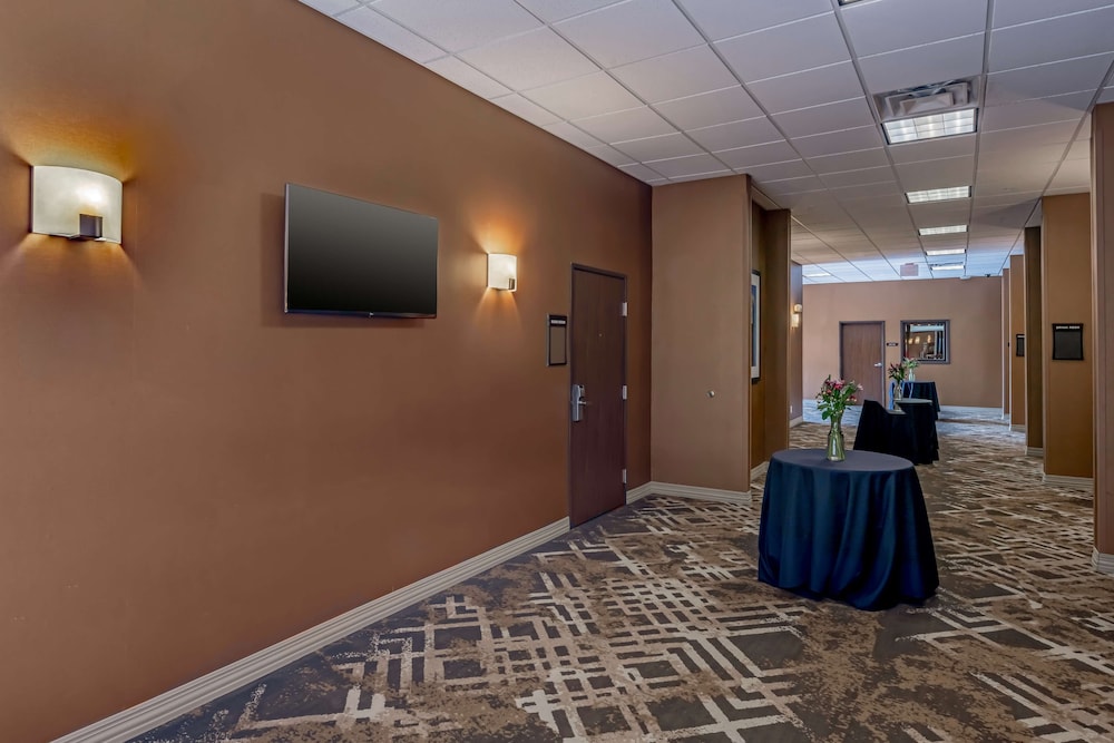 Best Western Premier Bryan College Station 11/41