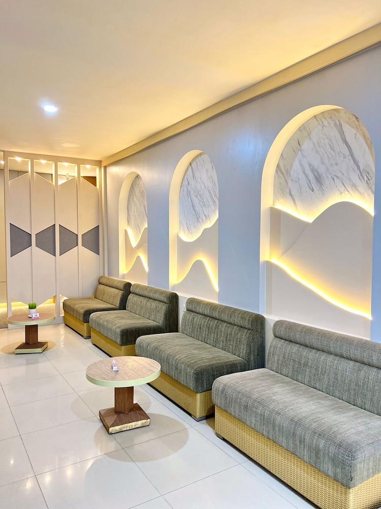 Belagri Hotel and Resto 10/15