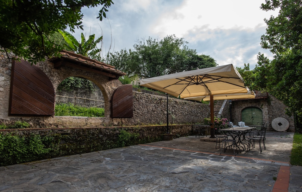 Relais Corte Rodeschi 37/50
