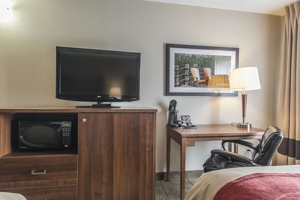 Comfort Inn Huntsville Ontario 31/40