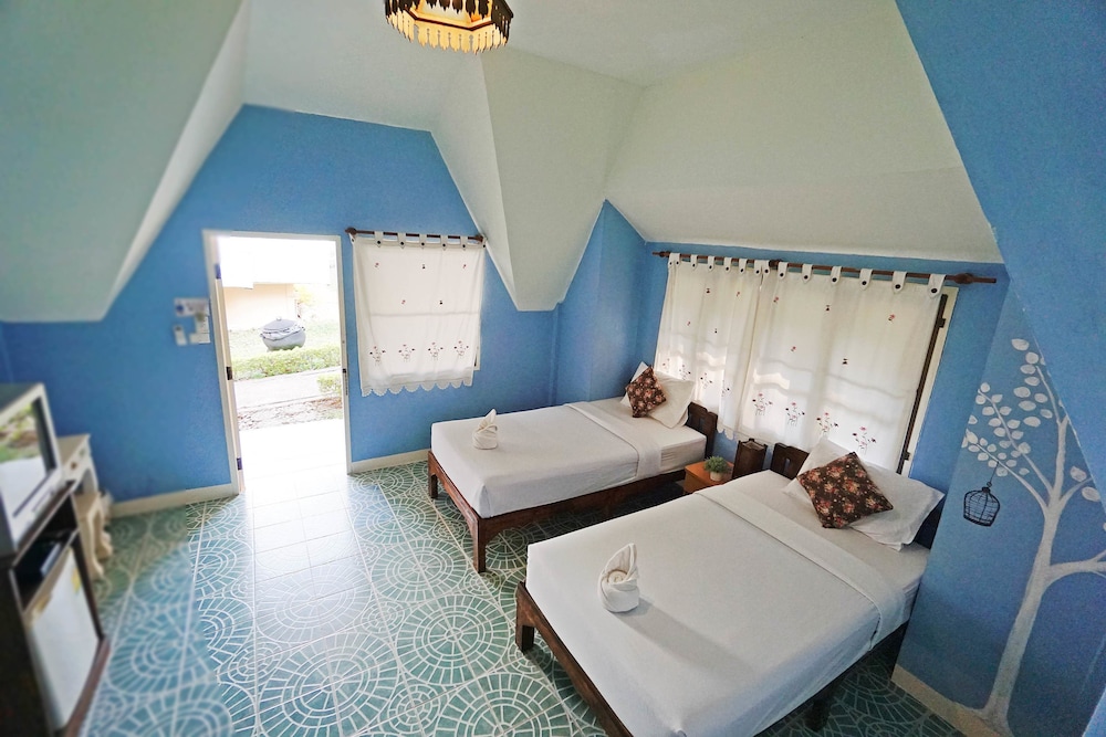 Touch Star Resort 30/66