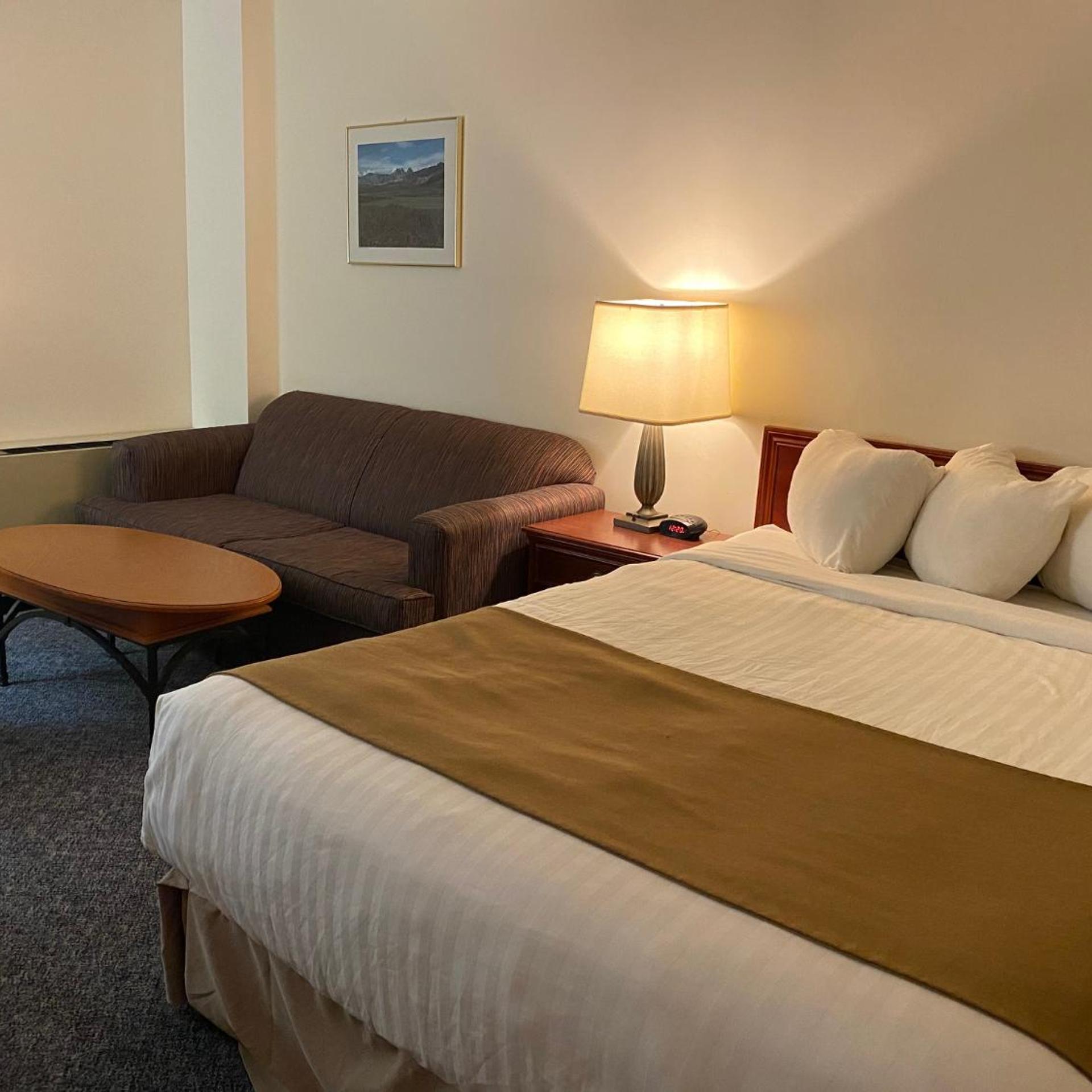 غرفة بزنس بسرير كوين، Northern Star Hotel and Convention Center 4/6