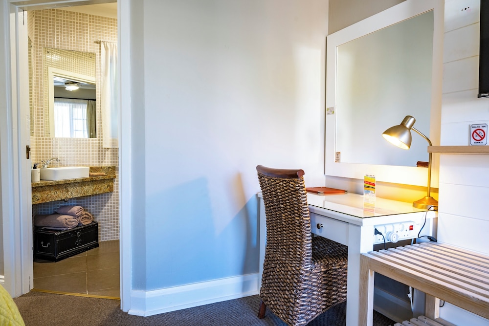 Beachwalk Bed And Breakfast 35/35