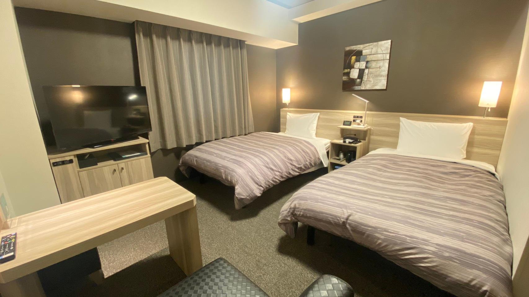 Standard, Twin Beds, Smoking