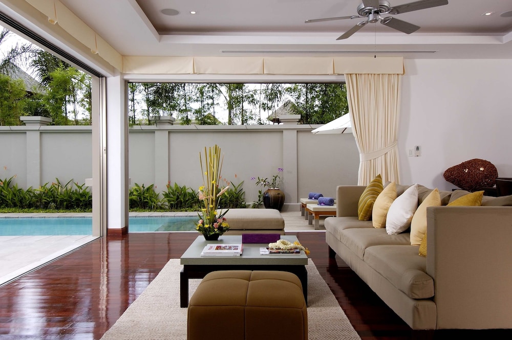 The Residence Resort & Spa Retreat 43/61