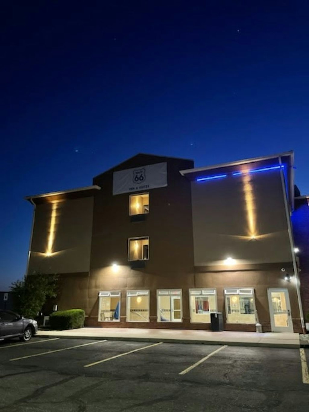 Comfort Inn & Suites Miami - Route 66 4/17
