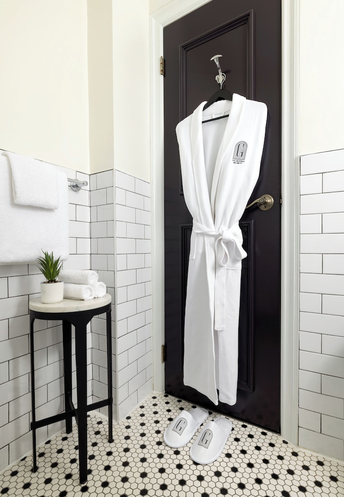 The Gregorian Hotel 49/50