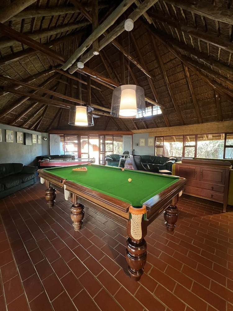 NAKO Safari Lodge 18/40